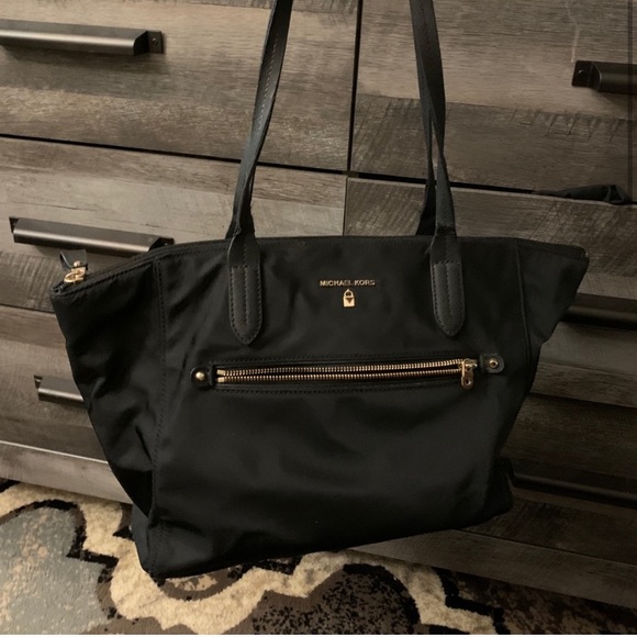 Michael Kors Handbags - Nylon Michael Kors Zip Tote